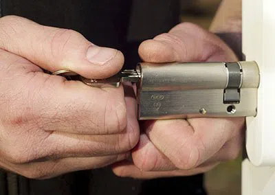 Super Locksmith Services Issaquah, WA 425-201-8365 - 29-10